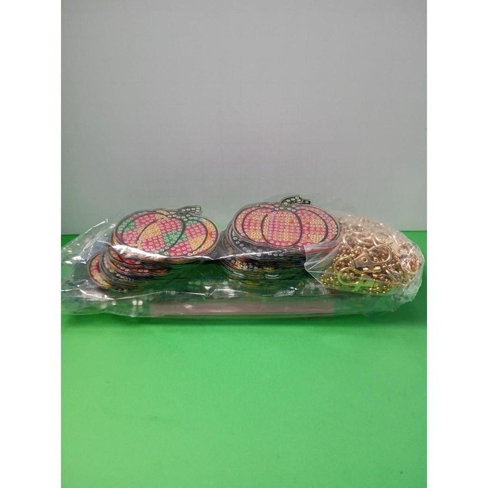 Diamond Painting Craft Kits - Pumpkin Theme Keychains Double Sided New Sealed